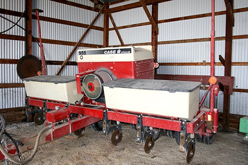 Property photo 10 - FARM EQUIPMENT AUCTION IN ADAMS COUNTY, INDIANA